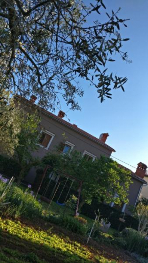 Apartman Lovor